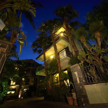 Hotel Borgo Verde Катанія Екстер'єр фото
