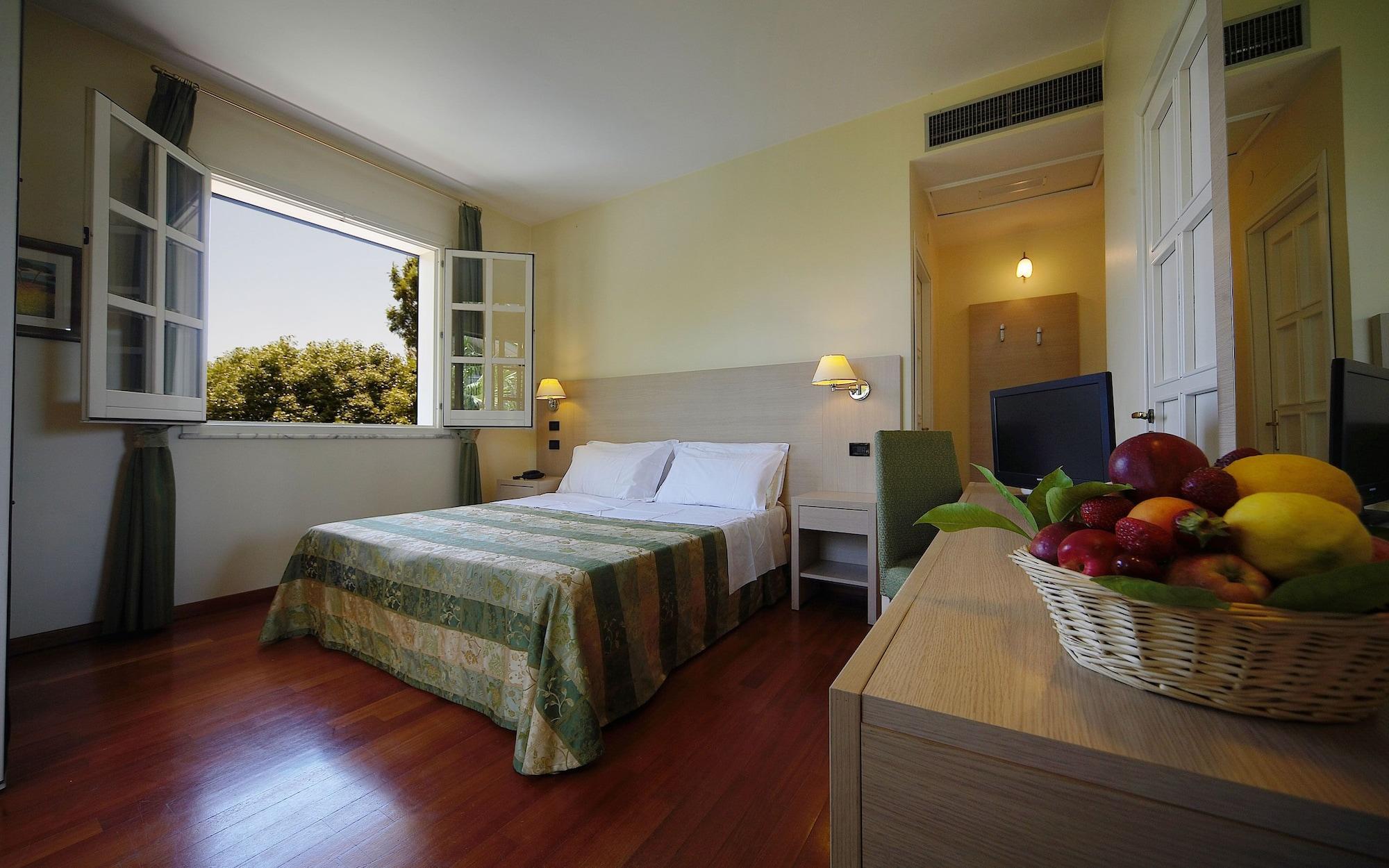 Hotel Borgo Verde Катанія Екстер'єр фото
