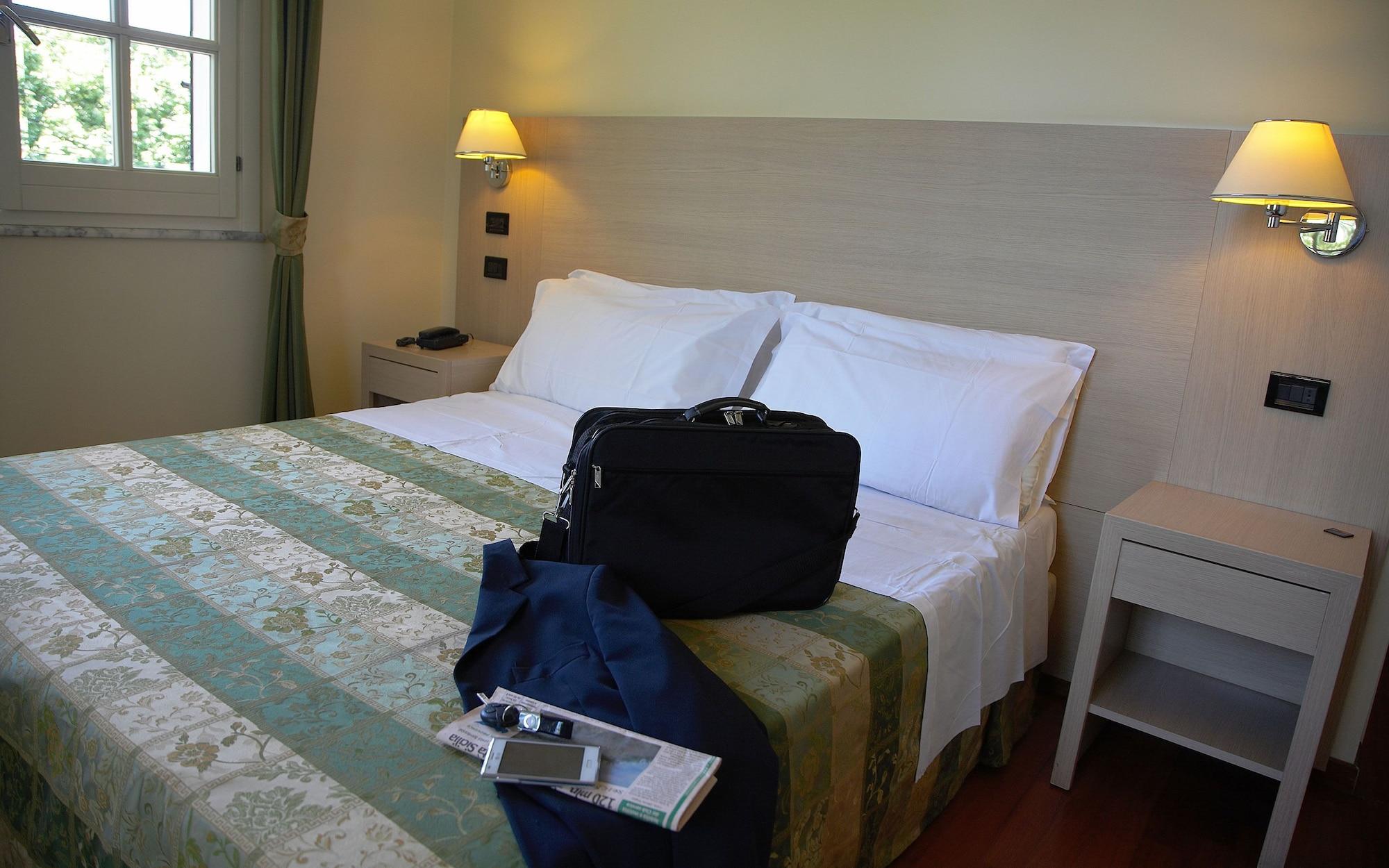 Hotel Borgo Verde Катанія Екстер'єр фото