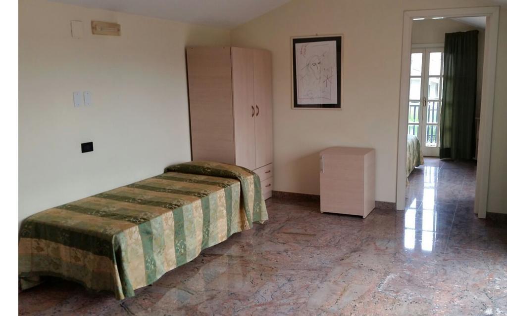 Hotel Borgo Verde Катанія Екстер'єр фото